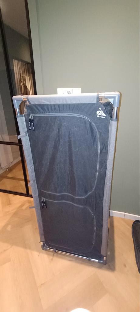 Defa Campingkast 140 Grijs - Hoge Kleding/voorraadkast, Caravans en Kamperen, Kampeeraccessoires, Gebruikt, Ophalen of Verzenden
