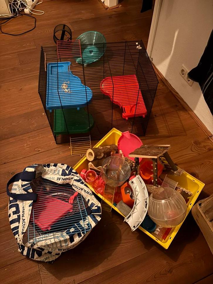 Hamster spullen, Dieren en Toebehoren, Knaagdieren en Konijnen | Hokken en Kooien, Zo goed als nieuw, Hok, Minder dan 60 cm, Minder dan 75 cm