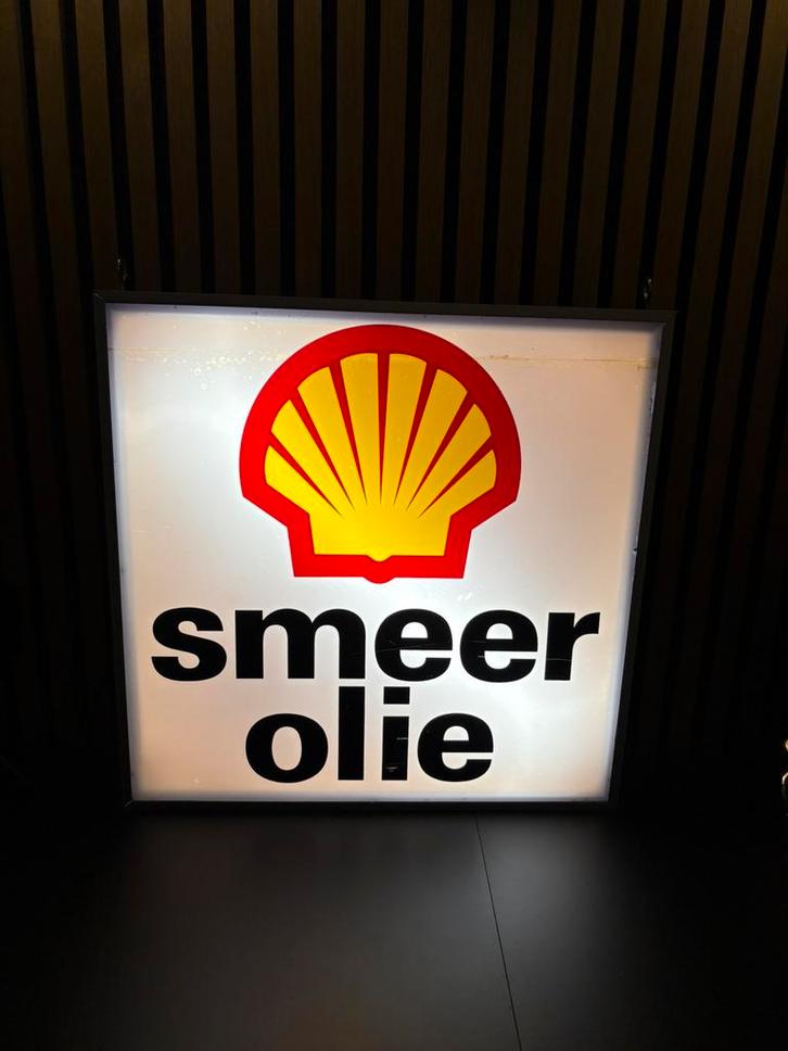 Shell smeerolie lichtbak of reclame lamp 50  x 50, Verzamelen, Merken en Reclamevoorwerpen, Zo goed als nieuw, Lichtbak of (neon) lamp