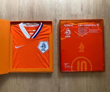 2 gelimiteerde shirts Nederlands elftal beschikbaar voor biedingen