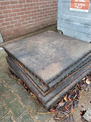 Stalmatten set (12 stuks) - Gebruikt & Nieuw beschikbaar voor biedingen