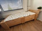 Bed, matras en bureau met stoel en lade, Kinderen en Baby's, Kinderkamer | Stapelbedden en Hoogslapers, Gebruikt, Ophalen