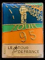 Tour 95- Le Tour de France pin- epoxy, Nieuw, Transport, Speldje of Pin, Verzenden