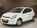 Hyundai i20 1.2i Business Ed., Voorwielaandrijving, Gebruikt, 4 cilinders, Wit