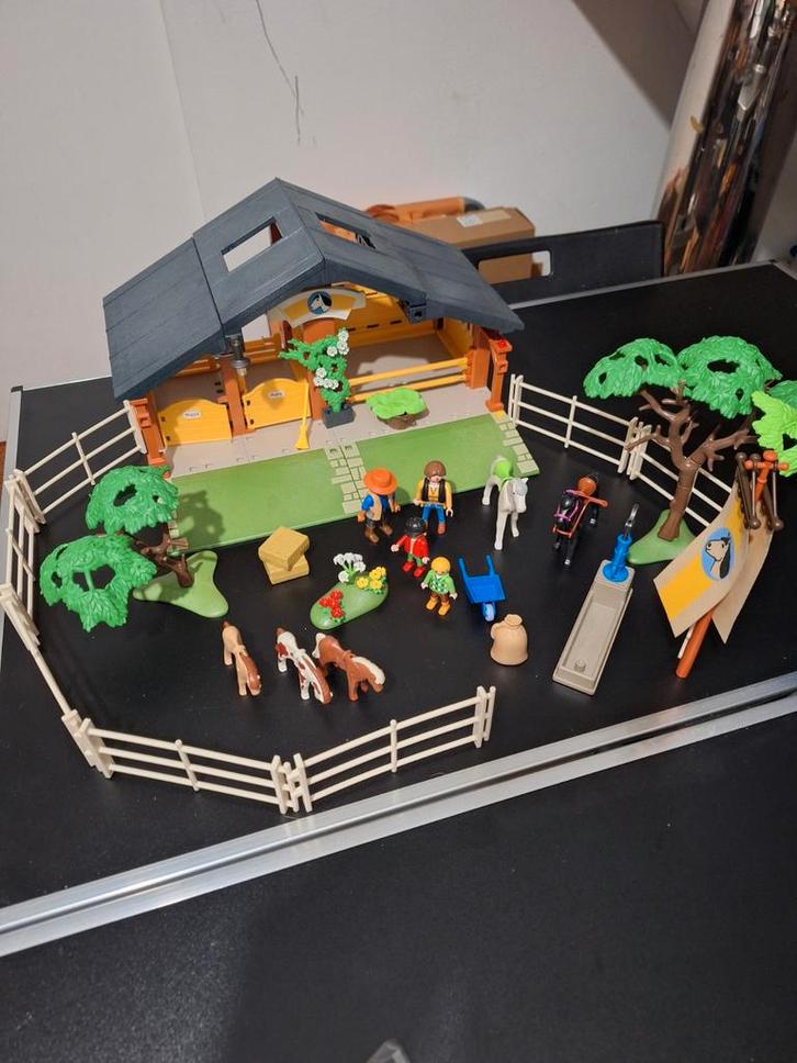 playmobil manege, paardenkoets, boerenleven, Kinderen en Baby's, Speelgoed | Playmobil, Gebruikt, Complete set, Ophalen of Verzenden