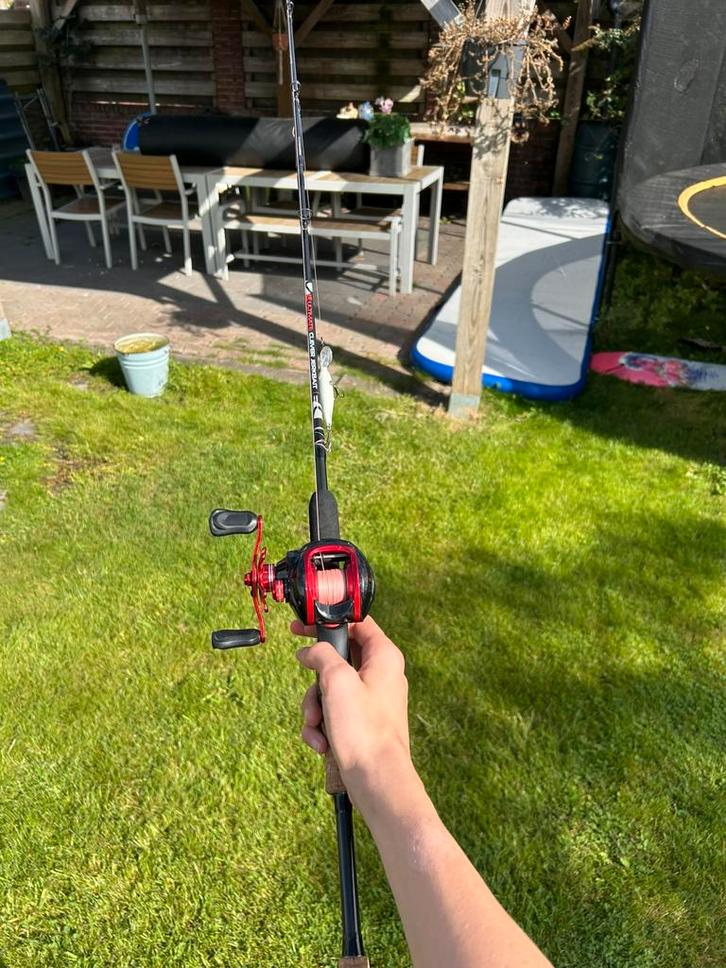 Vishengel, Watersport en Boten, Hengelsport | Roofvissen, Zo goed als nieuw, Ophalen