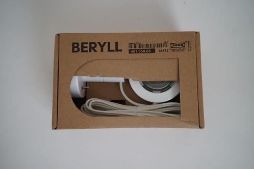 wandlamp spot beryll ikea wit in verpakking richard clack, Huis en Inrichting, Lampen | Wandlampen, Nieuw, Metaal, Ophalen of Verzenden