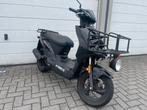 Kymco scooter, Fietsen en Brommers, Maximaal 45 km/u, Ophalen of Verzenden, Zo goed als nieuw, 50 cc