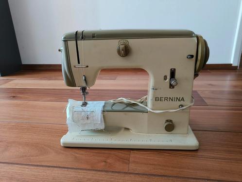 Bernina 700 Vintage Naaimachine, Antiek en Kunst, Antiek | Naaimachines, Ophalen
