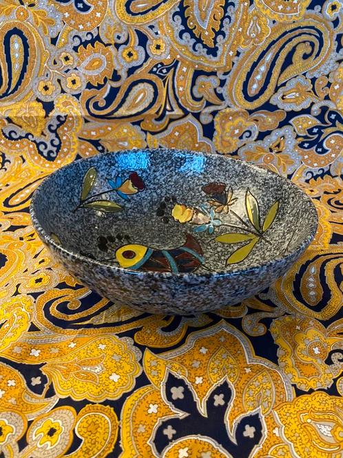 ZEER FRAAIE AARDEWERKEN MOZAÏEK SCHAAL (diam. 25cm)., Huis en Inrichting, Woonaccessoires | Schalen en Manden, Zo goed als nieuw