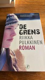 Riikka Pulkkinen - De grens, Riikka Pulkkinen, Ophalen of Verzenden, Zo goed als nieuw, Nederland