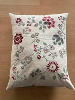 Bloemenkussen, Huis en Inrichting, Woonaccessoires | Kussens, Ophalen, Gebruikt, Wit