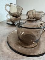 6 koffiekopjes met schotel van rookglas, Ophalen of Verzenden, Zo goed als nieuw, Overige typen
