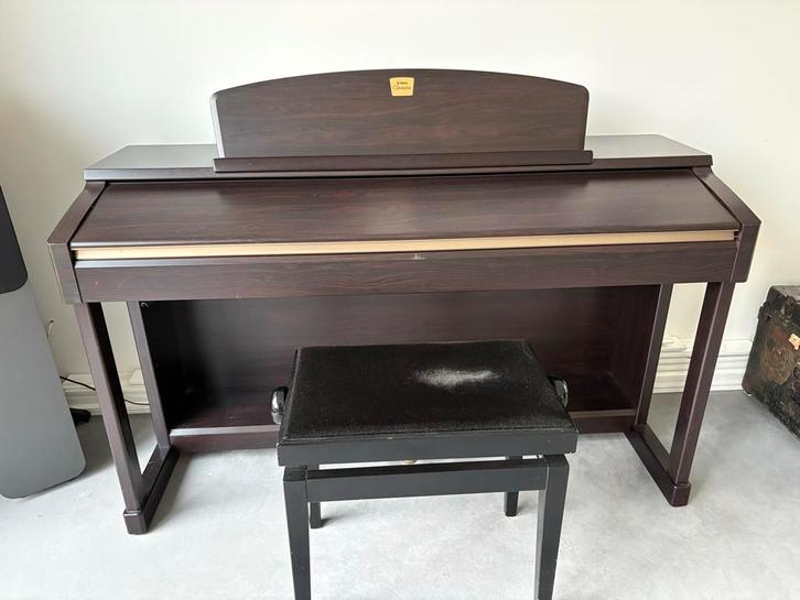 Yamaha Clavinova CLP-150 Elektronische Piano, Muziek en Instrumenten, Piano's, Gebruikt, Piano, Bruin, Digitaal, Ophalen