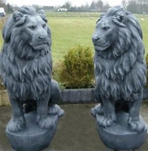 Antraciet look grote set leeuwen, Tuin en Terras, Tuinbeelden, Nieuw, Dierenbeeld, Beton, Ophalen of Verzenden