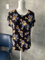 Zwart gebloemd T-Shirt van Fransa maat S (M), Fransa, Zwart, Ophalen of Verzenden, Korte mouw