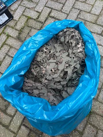 Origineel Militair Camouflagenet beschikbaar voor biedingen