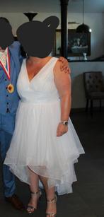 Witte jurk maat 46-48, Ophalen