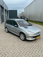 Peugeot 206 1.6 16V SW 2005 Grijs, Auto's, Voorwielaandrijving, 15 km/l, 4 cilinders, Origineel Nederlands
