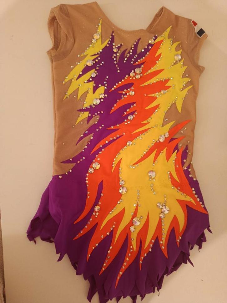 Turnpakje Ritmische Gymnastiek - Maat 10 jaar, Sport en Fitness, Turnen, Zo goed als nieuw, Turnpak(je), Kindermaat 122 t/m 140