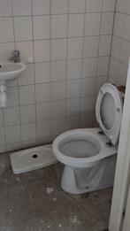 Gratis op te halen: Gebruikte toiletpot - Werkt prima!, Doe-het-zelf en Verbouw, Sanitair, Ophalen, Gebruikt, Toilet