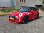 Mini Cooper 2.0 S Cabrio 2018 Rood / Zwart JCW Pakket, Auto's, Mini, Voorwielaandrijving, 1998 cc, Cabriolet, 4 stoelen