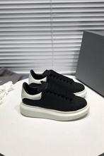 Alexander McQueen Sneakers - Nieuw!, Kleding | Dames, Schoenen, Ophalen of Verzenden, Nieuw, Zwart, Sneakers of Gympen