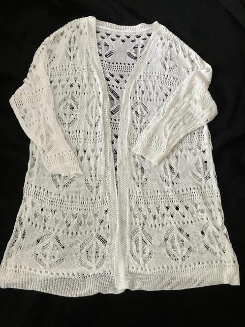 Fijn gehaakt, opengewerkt, dun wit zomer vest 3XL, Kleding | Dames, Truien en Vesten, Zo goed als nieuw, Maat 46/48 (XL) of groter