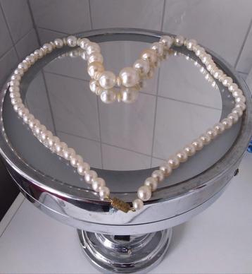Oude Klassieke Ketting.

 beschikbaar voor biedingen