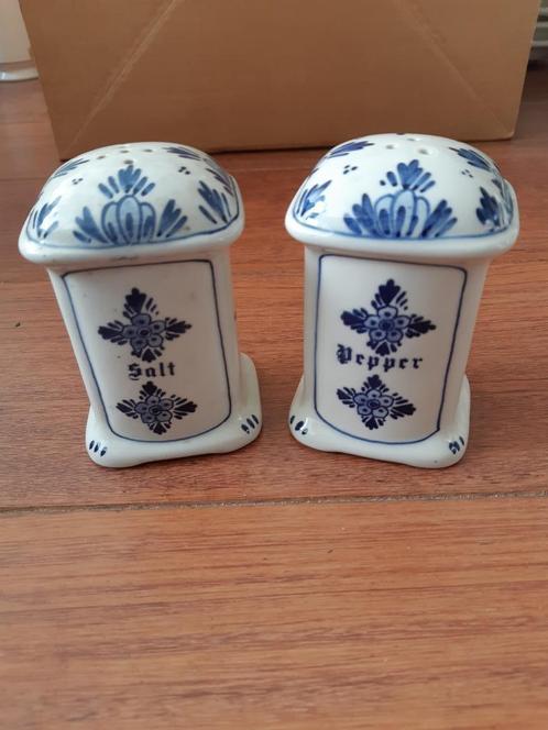Delfts blauw 'pepper and salt'-stel 6,5x6cm ca. 10cm hoog A, Antiek en Kunst, Antiek | Keramiek en Aardewerk, Ophalen of Verzenden