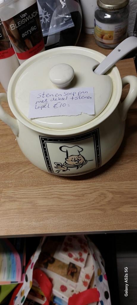 Stenen soeppan te koop, Huis en Inrichting, Keuken | Potten en Pannen, Nieuw, Pot, Bus of Blik, Overige materialen, Ophalen