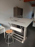 Tekentafel 100x150cm, Ophalen, Gebruikt, 150 tot 170 cm