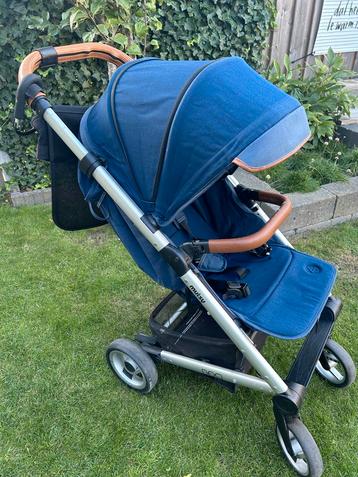 Mutsy Nexo Buggy Donkerblauw beschikbaar voor biedingen
