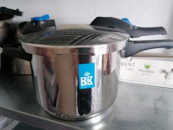 Snelkookpan bk. Ongebruikt.  beschikbaar voor biedingen