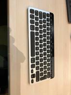 Logitech K811 Bluetooth Toetsenbord, Ophalen, Gebruikt, Multimediatoetsen, Draadloos