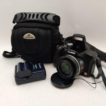 Panasonic FZ18 Travelzoom + Tas en lader en extra accu beschikbaar voor biedingen