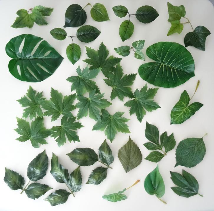 Veel kunstbladeren: diverse groottes, vormen en tinten groen, Huis en Inrichting, Woonaccessoires | Kunstplanten en Kunstbloemen