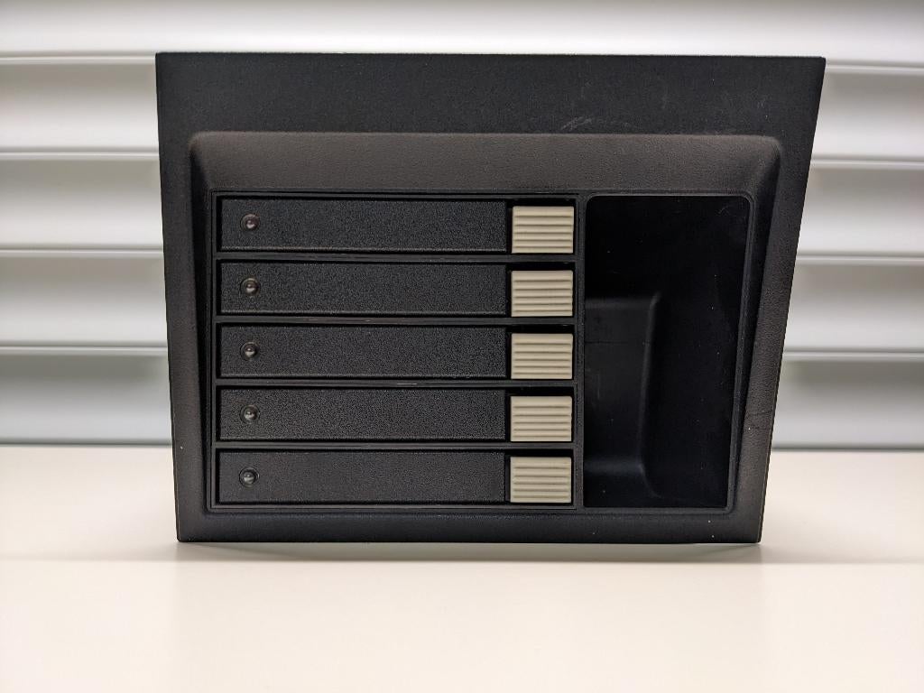 Origineel cassette-opbergsysteem Opel Kadett E voor 5 st., Ophalen of Verzenden, Gebruikt, Opel