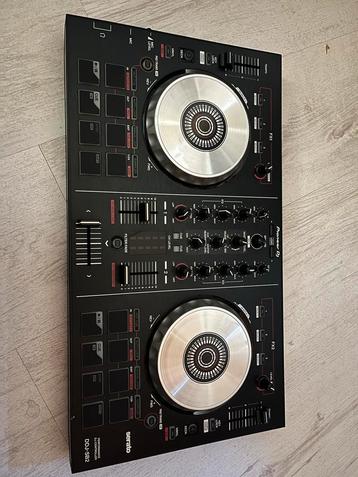 Pioneer DDJ-SB2 DJ Controller - Zo goed als nieuw! beschikbaar voor biedingen