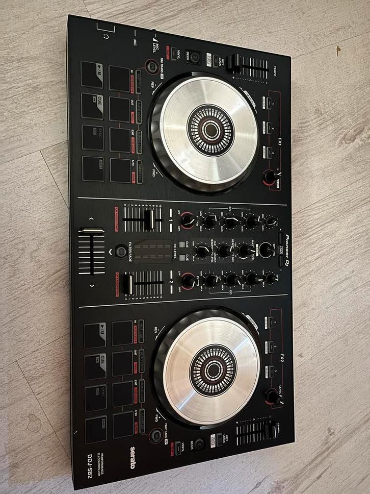 Pioneer DDJ-SB2 DJ Controller - Zo goed als nieuw!, Muziek en Instrumenten, Dj-sets en Draaitafels, Zo goed als nieuw, Dj-set