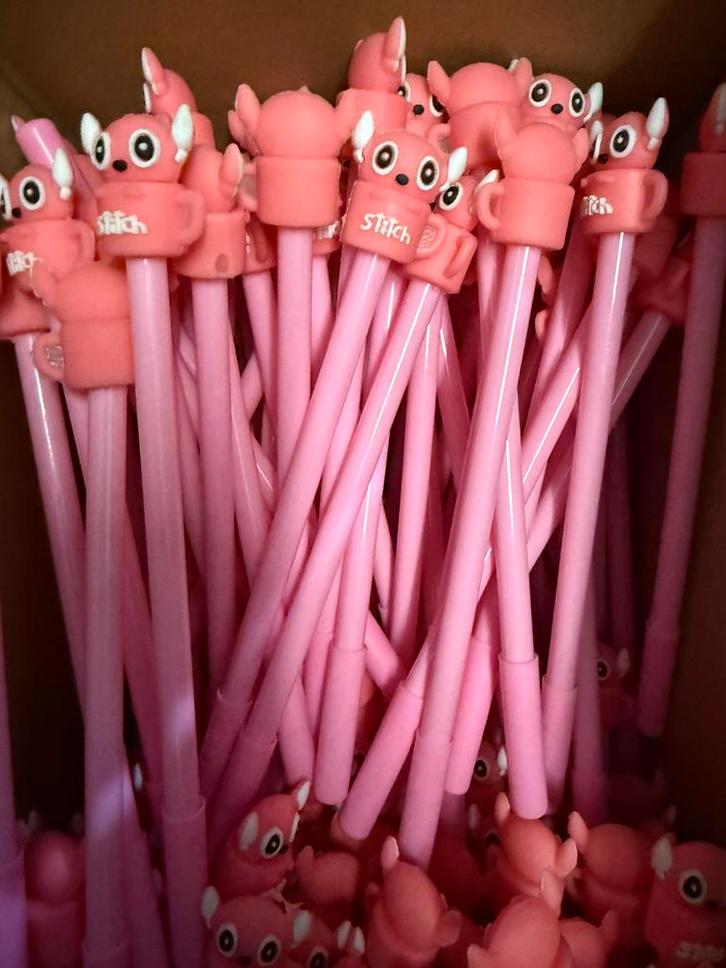 Angel pen (Stitch thema) traktatie kadootje € 0,60, Hobby en Vrije tijd, Feestartikelen, Nieuw, Feestartikel, Verjaardag, Ophalen of Verzenden