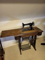Te koop antiek naaimachine, Antiek en Kunst, Antiek | Naaimachines, Ophalen of Verzenden
