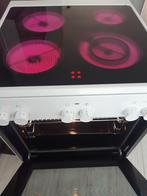 Elektrische fornuis, Ophalen, Gebruikt, 4 kookzones, 85 tot 90 cm