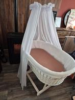Rotan wiegje met hemeltje, Ophalen, Zo goed als nieuw, Wieg