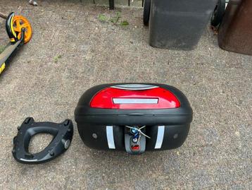 Nette bmw Kappa topkoffee met plaat en beugels beschikbaar voor biedingen