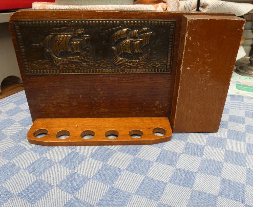 oud pijpenrek/ opbergrek pijpen/ oude rookpijpen, Ophalen of Verzenden, Gebruikt, Overige typen