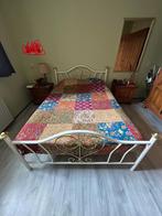 🛏 Te koop: Comfortabel bed + matras, Huis en Inrichting, Ophalen, Tweepersoons, Zo goed als nieuw, 200 cm
