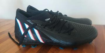 Voetbalschoenen Adidas maat 40.5 beschikbaar voor biedingen