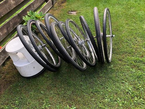 tk:25,00 e verschillende fiets voorwiel/en 28 inch 26 inch, Fietsen en Brommers, Fietsonderdelen, Gebruikt, Algemeen, Wiel, Ophalen of Verzenden