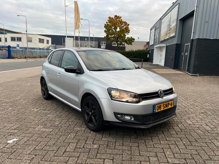 Volkswagen Polo 1.2 TSI 77KW 2011 Grijs, Auto's, Volkswagen, Particulier, Polo, ABS, Airbags, Airconditioning, Apple Carplay, Bluetooth